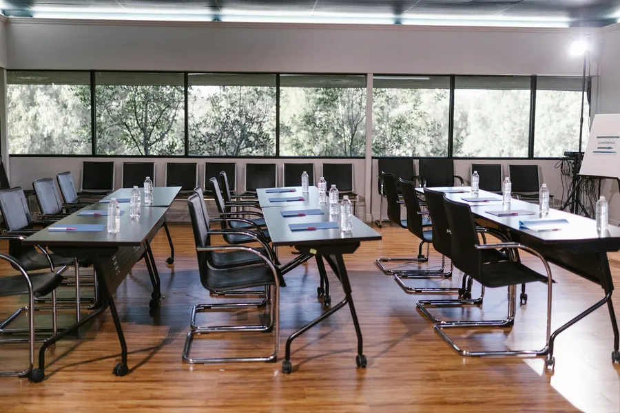 Wat zijn de verplichtingen bij het afsluiten van een verzekering voor mijn bedrijf?